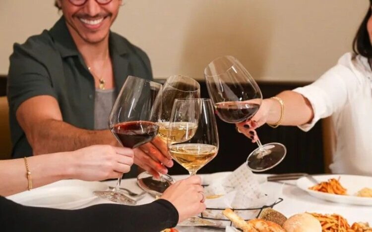 The Palm invita a celebrar cenas de fin de año y Navidad en uno de los restaurantes de carnes en CDMX