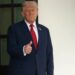 Trump y Congreso cobran mientras miles de trabajadores quedan sin quincena
