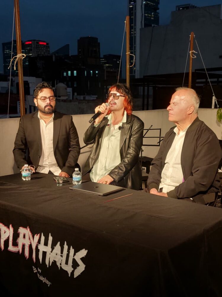 El catalán Carlos Ann anticipó la noche ígnea del Tigre del Congrés en la Playhaus presentando disco y concierto