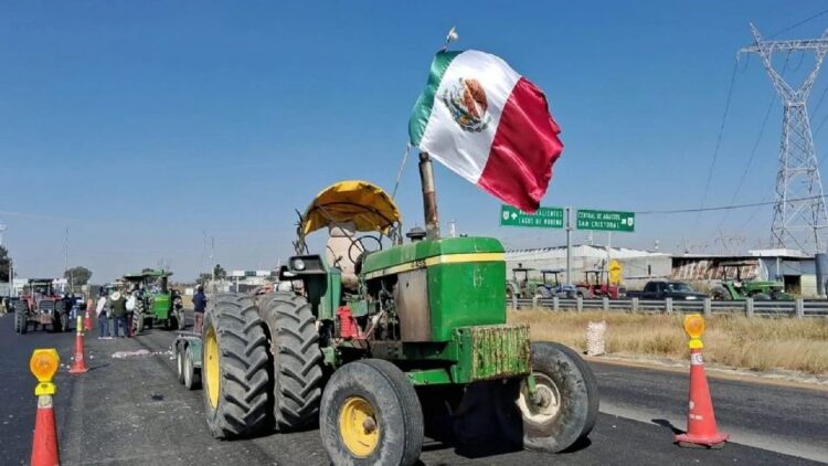 Agricultores anuncian paro este próximo 24 de noviembre para exigir precio fijo al maíz y detener la nueva Ley de Agua