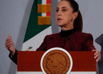 Sheinbaum busca llamada con el Papa León XIV para formalizar invitación para que visite México