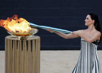 Italia recibe la llama de los Olímpicos de Invierno