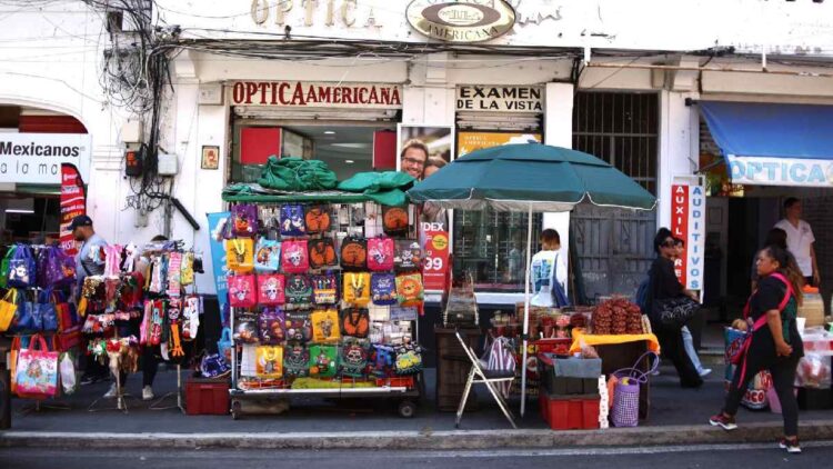 Comercio formal aporta 75 de cada 100 pesos al PIB en 2024; informalidad contribuye con 25