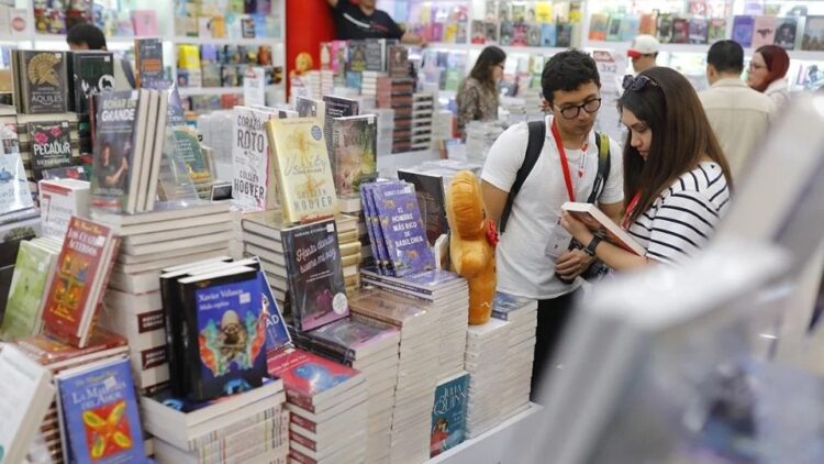 Más de 18 millones de mexicanos compraron un libro en el último año: estudio