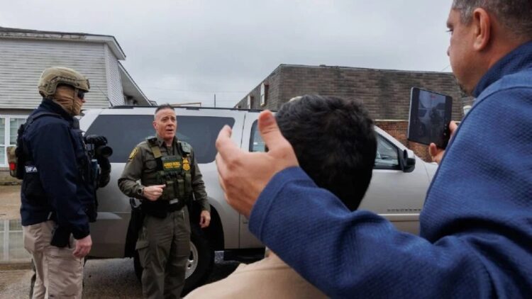 ICE acumuló 75 mil arrestos en los primeros nueve meses del segundo mandato de Trump