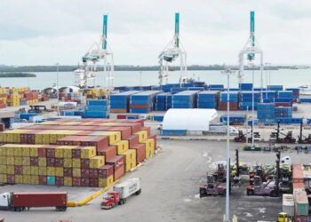 Pese a tensiones comerciales con Trump, empresarios mexicanos prevén inversión extranjera por 45 mil mdd en 2026