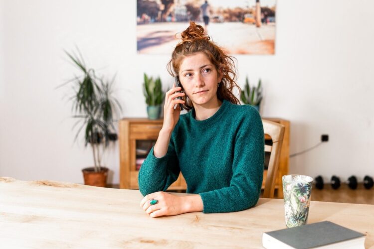 Despegar lanza SOFIA por voz: la asistente virtual ahora también atiende llamadas telefónicas