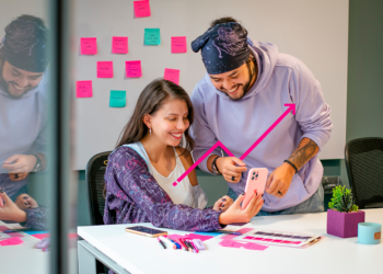 Palla y Nequi impulsan pagos internacionales con la facilidad de una transferencia local